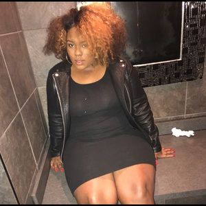 Meet your Posher, Derricka